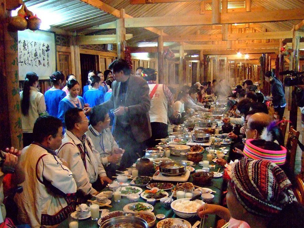 Longsheng Dtw Hotspring Resorts Guilin Exteriör bild
